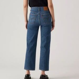 👖LEVIS RIBCAGE STRAIGHT ANKLE👖